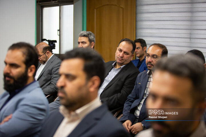 دیدار مدیران روابط عمومی شهرداری اصفهان با امام جمعه اصفهان