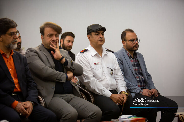 دیدار مدیران روابط عمومی شهرداری اصفهان با امام جمعه اصفهان