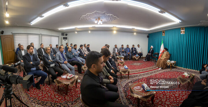 دیدار مدیران روابط عمومی شهرداری اصفهان با امام جمعه اصفهان