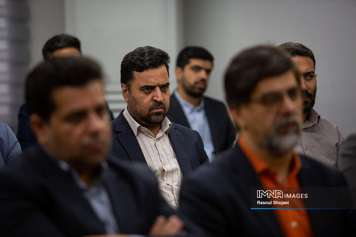 دیدار مدیران روابط عمومی شهرداری اصفهان با امام جمعه اصفهان