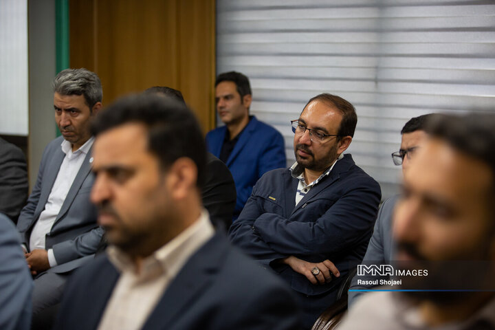 دیدار مدیران روابط عمومی شهرداری اصفهان با امام جمعه اصفهان