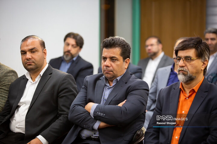 دیدار مدیران روابط عمومی شهرداری اصفهان با امام جمعه اصفهان