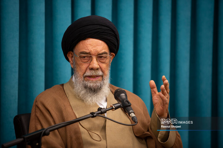 دیدار مدیران روابط عمومی شهرداری اصفهان با امام جمعه اصفهان