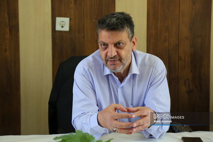 لزوم تدوین برنامه‌های ۳۰ ساله برای توسعه ناوگان اتوبوسرانی شهر اصفهان