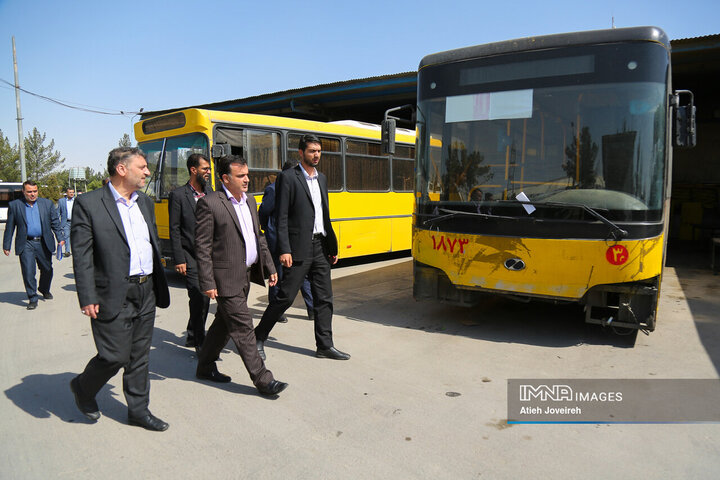 جلسه کمیسیون هوشمندسازی و حمل‌ونقل شهری شورای شهر اصفهان