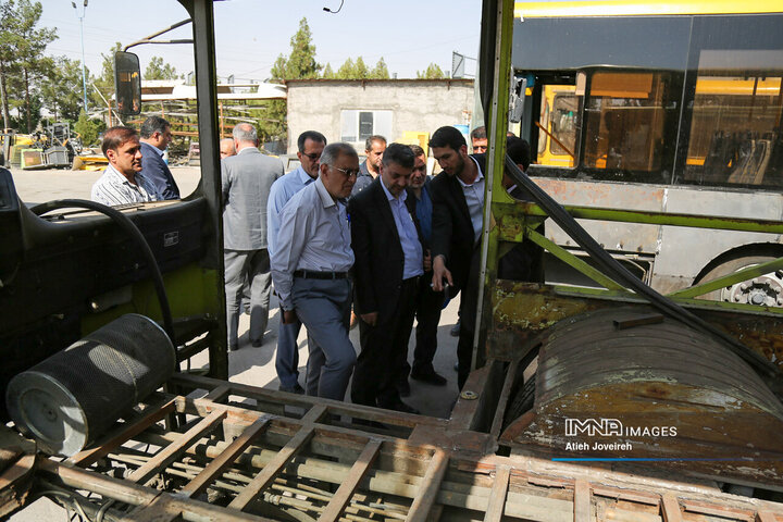 جلسه کمیسیون هوشمندسازی و حمل‌ونقل شهری شورای شهر اصفهان