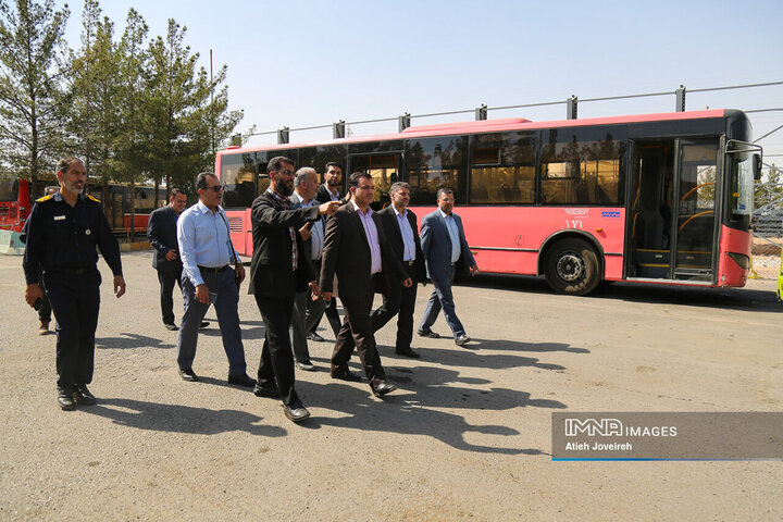 جلسه کمیسیون هوشمندسازی و حمل‌ونقل شهری شورای شهر اصفهان