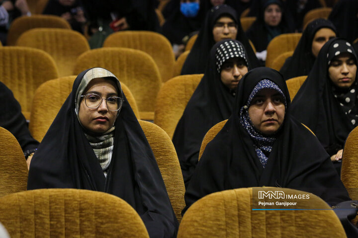 مراسم سالگرد شهدای خدمت در دانشگاه اصفهان