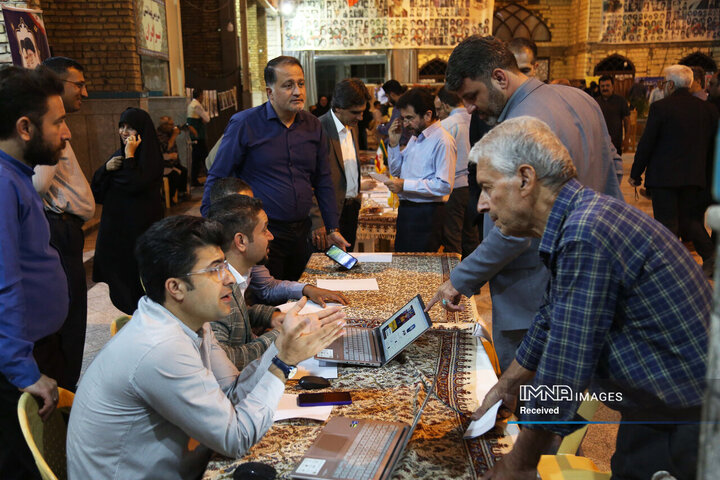 مراسم اولین سالگرد شهادت شهدای خدمت در منطقه 12 شهرداری اصفهان