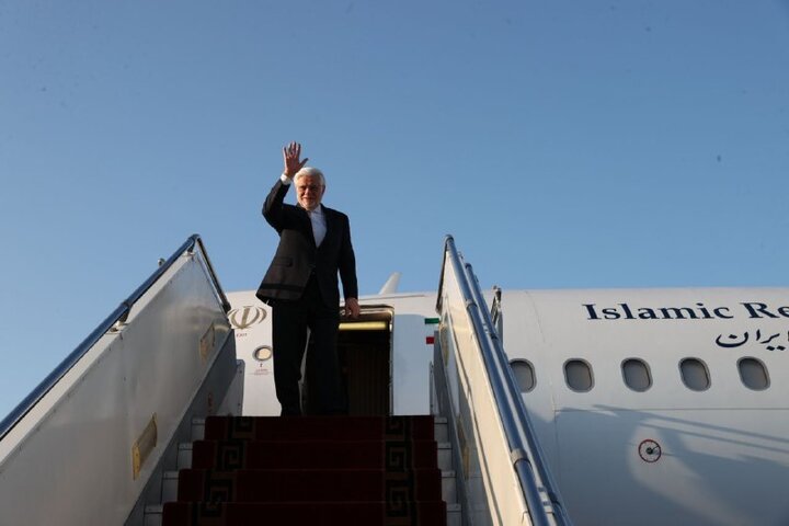 معاون اول رئیس‌جمهور عازم بندرعباس شد