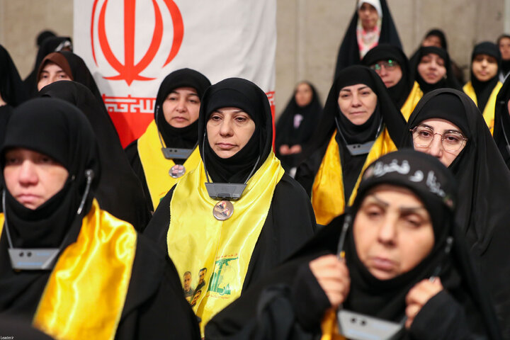 مراسم بزرگداشت شهید رئیسی و شهدای خدمت با حضور رهبر انقلاب