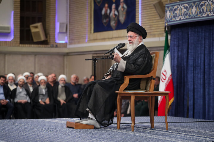 مراسم بزرگداشت شهید رئیسی و شهدای خدمت با حضور رهبر انقلاب