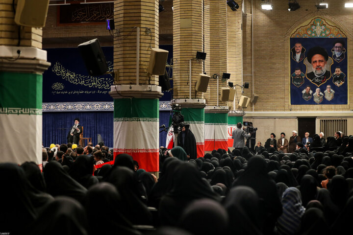 مراسم بزرگداشت شهید رئیسی و شهدای خدمت با حضور رهبر انقلاب