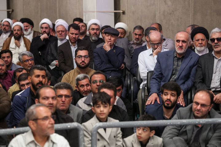 مراسم بزرگداشت شهید رئیسی و شهدای خدمت با حضور رهبر انقلاب