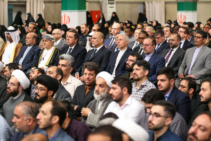 مراسم بزرگداشت شهید رئیسی و شهدای خدمت با حضور رهبر انقلاب