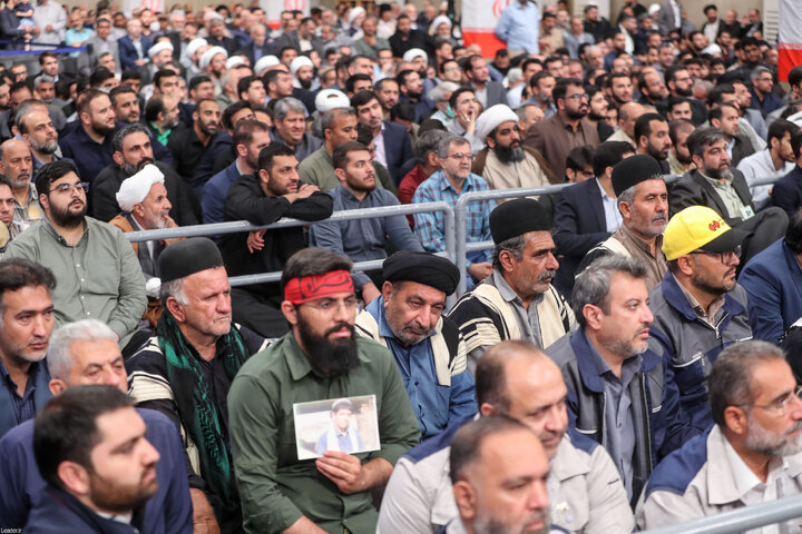 مراسم بزرگداشت شهید رئیسی و شهدای خدمت با حضور رهبر انقلاب