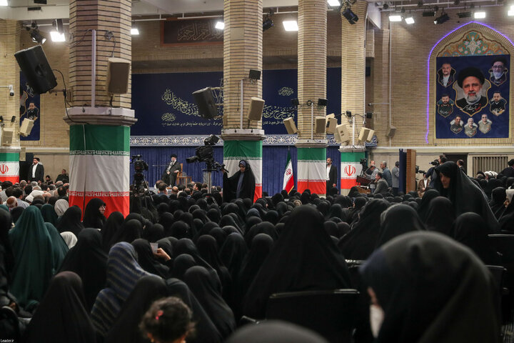 مراسم بزرگداشت شهید رئیسی و شهدای خدمت با حضور رهبر انقلاب