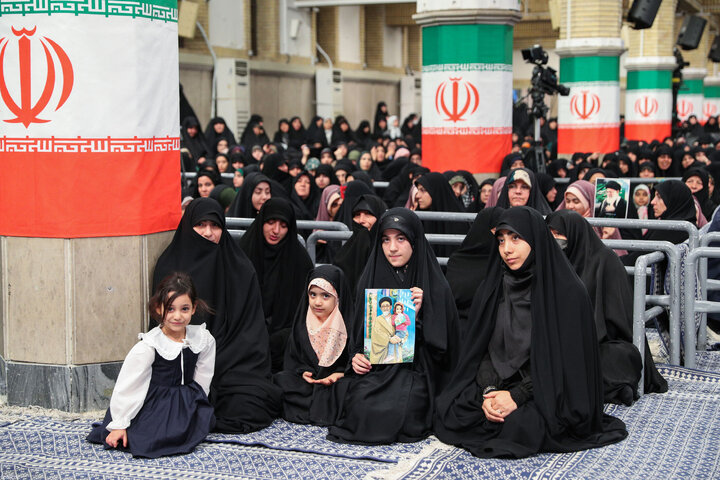 مراسم بزرگداشت شهید رئیسی و شهدای خدمت با حضور رهبر انقلاب