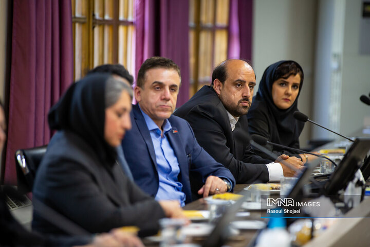 نشست مشترک شهردار اصفهان و مدیرعامل مپنا