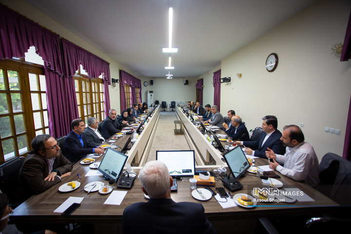 نشست مشترک شهردار اصفهان و مدیرعامل مپنا