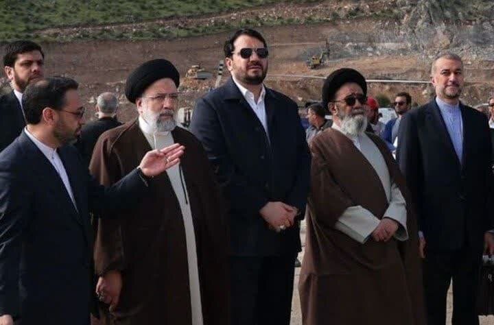 در مه اندوه