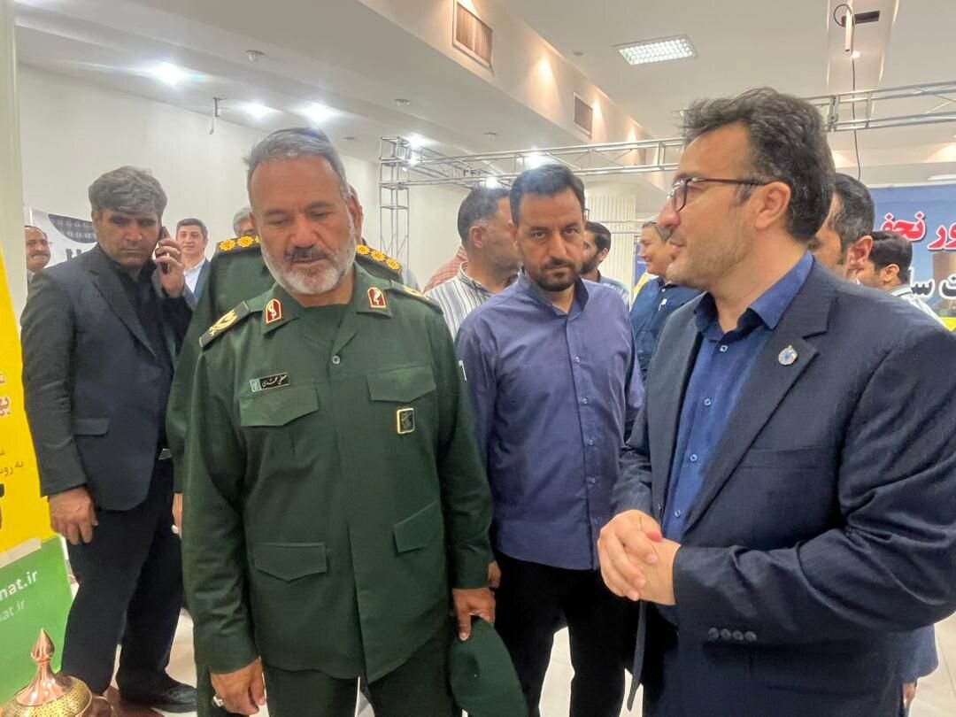 بازدید فرمانده لشکر ۸ نجف اشرف از رویداد ملی صدرا ۶ در دانششهر ایران