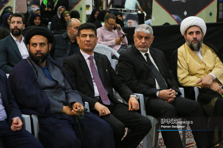 مراسم اولین سالگرد شهدای خدمت در اصفهان