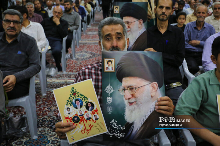 مراسم اولین سالگرد شهدای خدمت در اصفهان