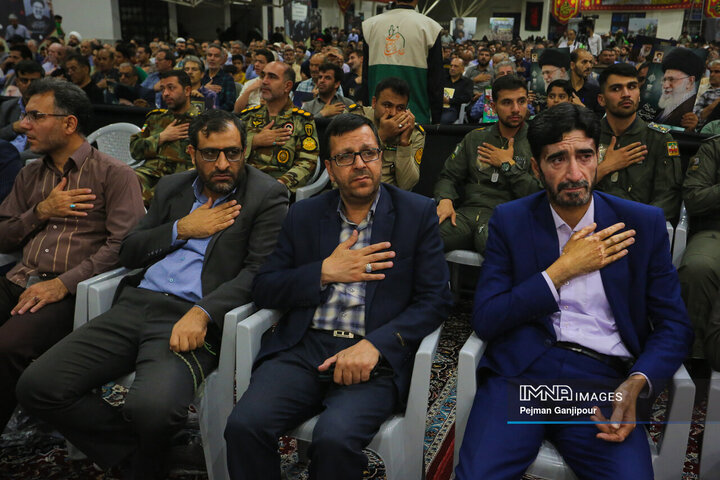 مراسم اولین سالگرد شهدای خدمت در اصفهان