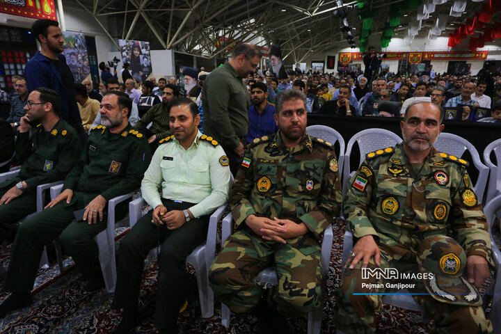 مراسم اولین سالگرد شهدای خدمت در اصفهان