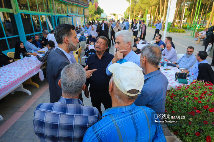 میز خدمت دستگاه‌های اجرایی اصفهان