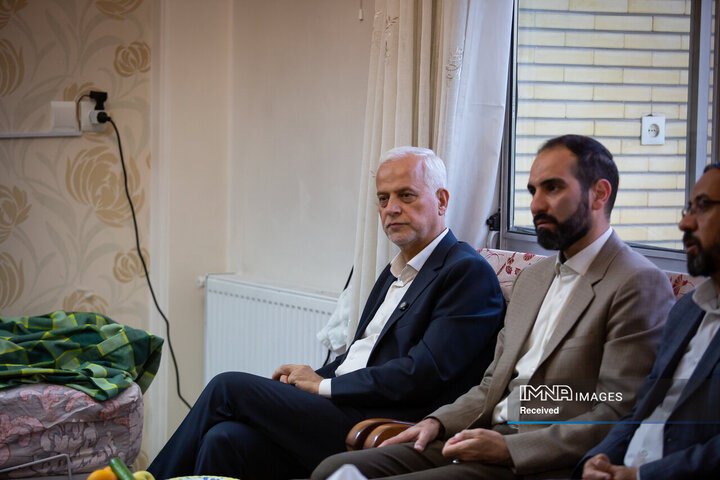 دیدار شهردار اصفهان با جانباز دوران دفاع مقدس و عضو پیشین شورای شهر اصفهان