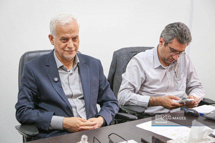 ملاقات مردمی شهردار اصفهان