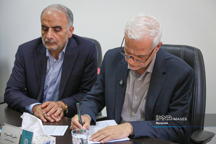 ملاقات مردمی شهردار اصفهان