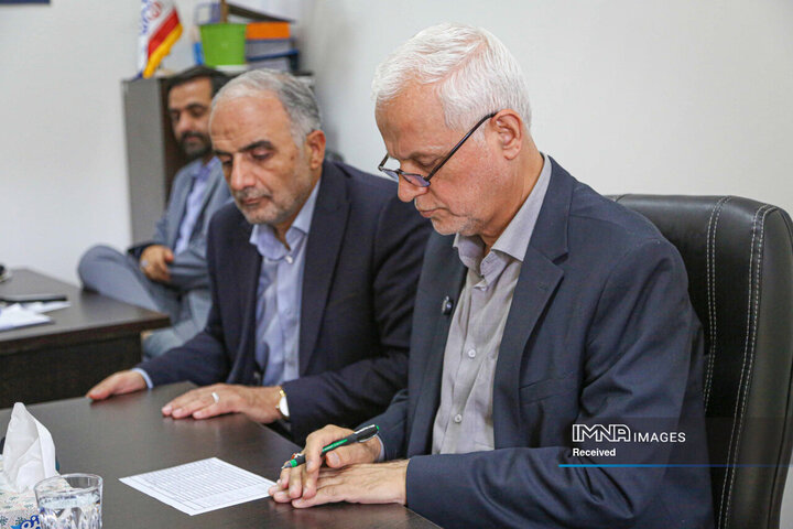 ملاقات مردمی شهردار اصفهان