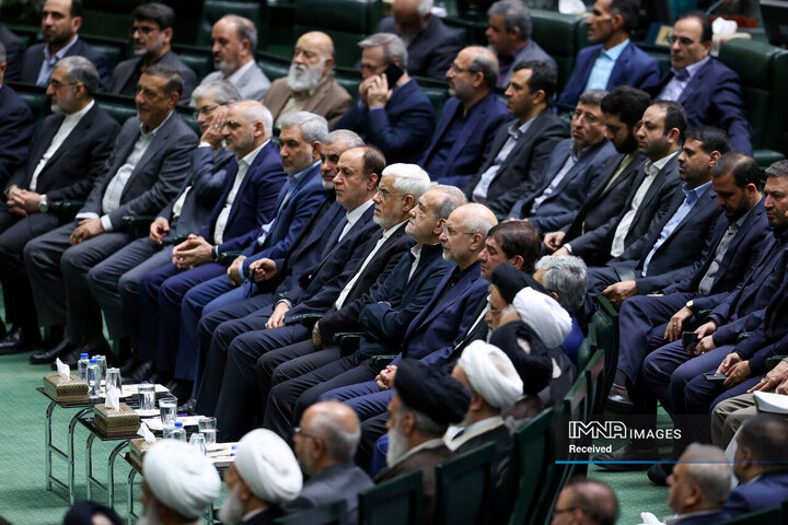 مراسم گرامیداشت شهدای خدمت در صحن مجلس شورای اسلامی