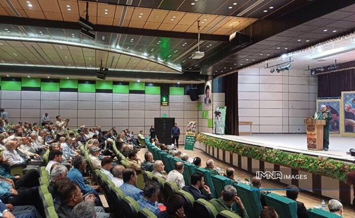 مواکب اربعین در ترویج فرهنگ ایثار نقش محوری دارند