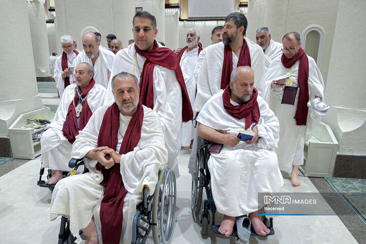 بستن احرام کاروان جانبازان عازم بیت‌الله‌الحرام