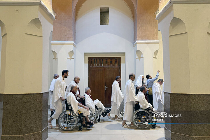 بستن احرام کاروان جانبازان عازم بیت‌الله‌الحرام