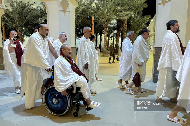 بستن احرام کاروان جانبازان عازم بیت‌الله‌الحرام