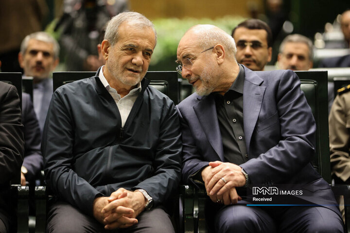 مراسم گرامیداشت شهدای خدمت در صحن مجلس شورای اسلامی