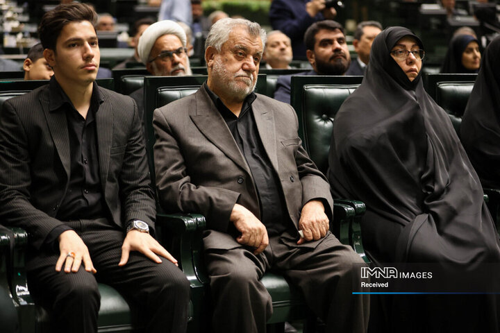 مراسم گرامیداشت شهدای خدمت در صحن مجلس شورای اسلامی