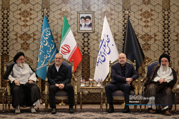 مراسم گرامیداشت شهدای خدمت در صحن مجلس شورای اسلامی