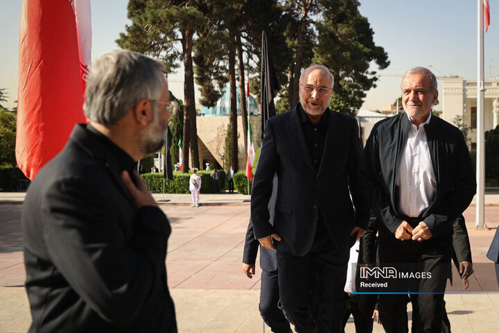 مراسم گرامیداشت شهدای خدمت در صحن مجلس شورای اسلامی