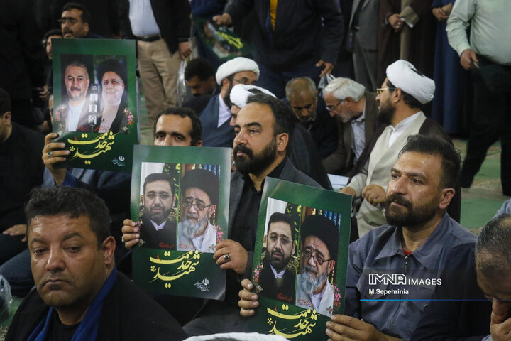 مراسم اولین سالگرد شهادت شهدای خدمت در تبریز