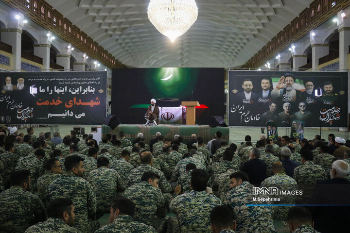 مراسم اولین سالگرد شهادت شهدای خدمت در تبریز