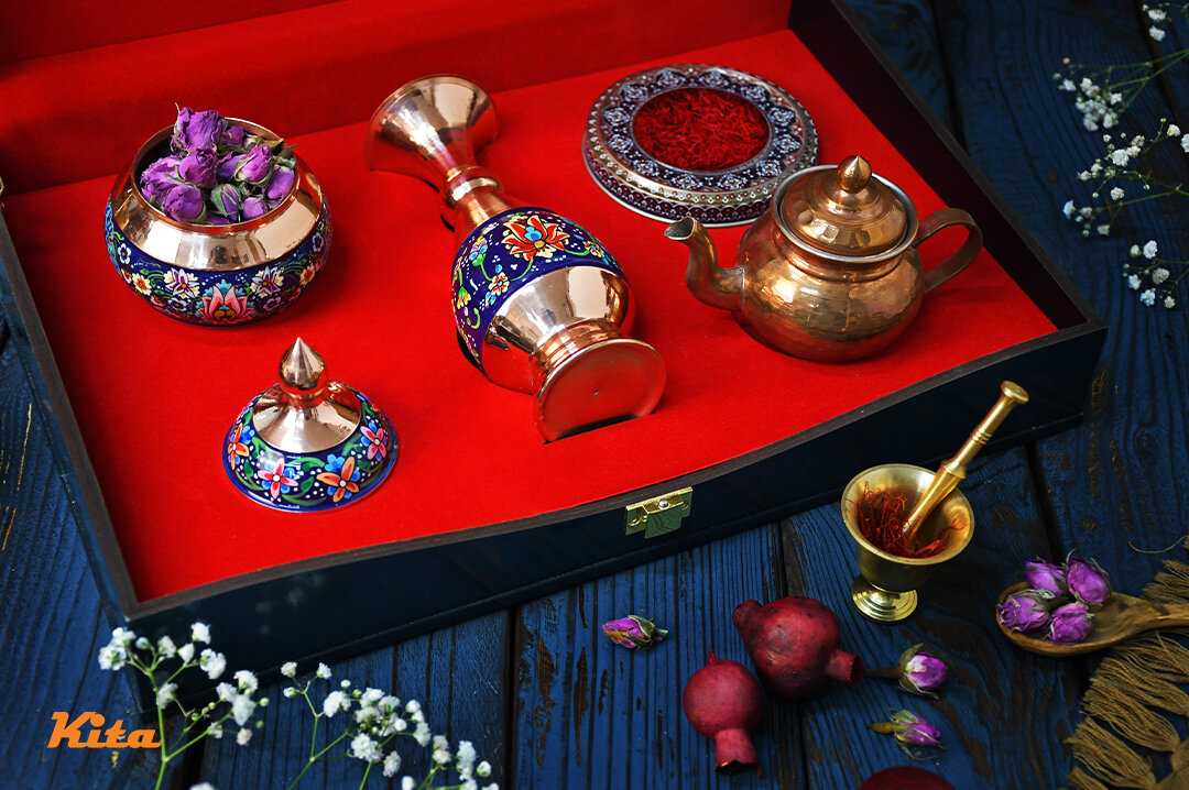 What Should You Gift When Traveling Abroad?