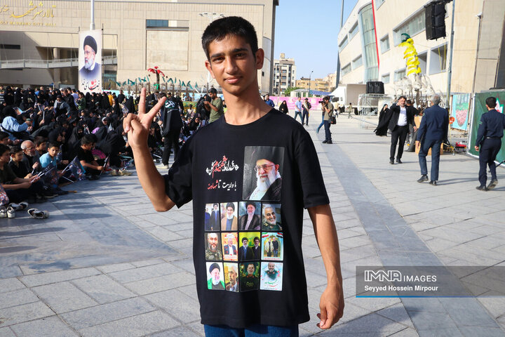 مراسم اولین سالگرد شهید رئیسی و شهدای خدمت در مشهد