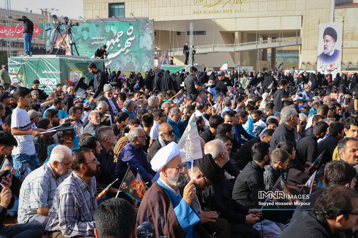مراسم اولین سالگرد شهید رئیسی و شهدای خدمت در مشهد