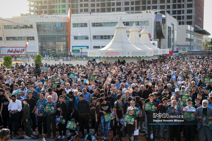 مراسم اولین سالگرد شهید رئیسی و شهدای خدمت در مشهد